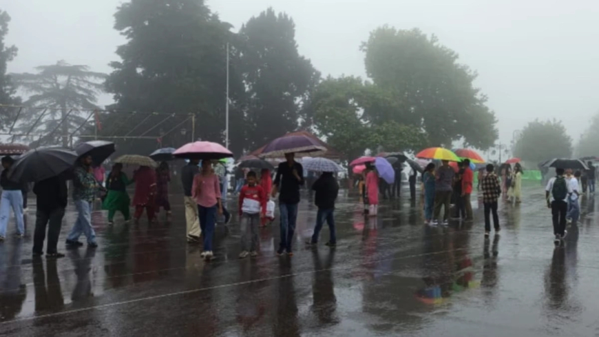 बारिश का अलर्ट: अगले कुछ दिनों तक देश के कई राज्यों में जोरदार बारिश, गुजरात-राजस्थान में रेड अलर्ट जारी